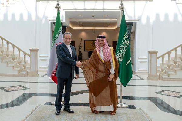 درخواست عربستان از ایران برای جلوگیری از جنگ با اسرائیل