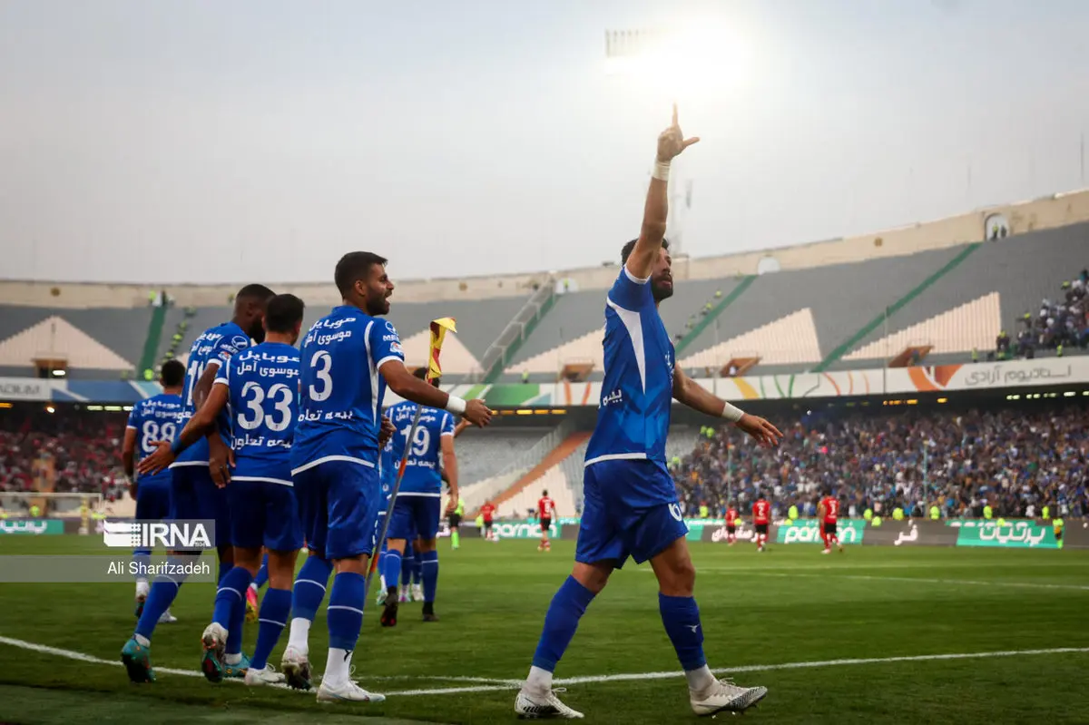 مشکل سربازی مدافع استقلال حل شد

