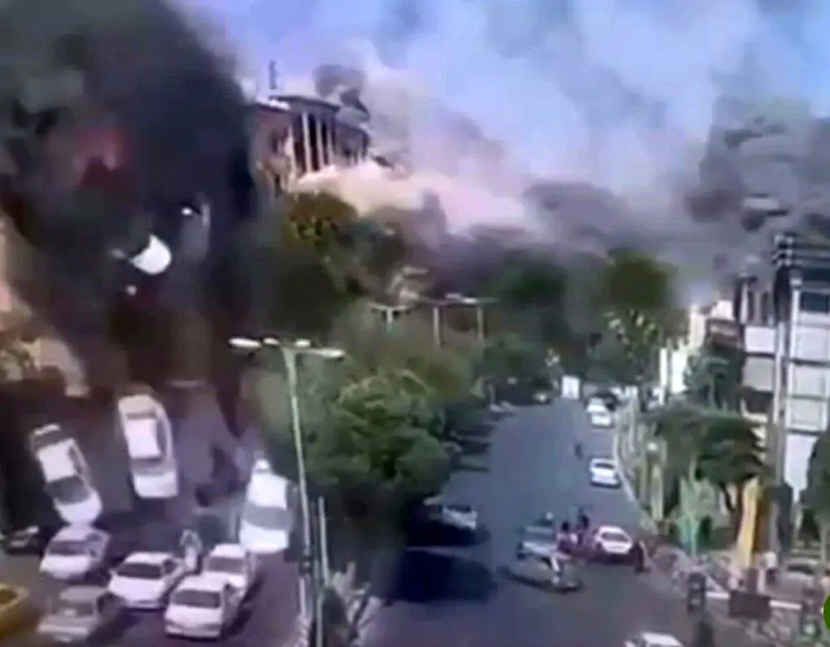 تصاویری جدید از اولین لحظه بعد از حمله به میدان تجریش تهران