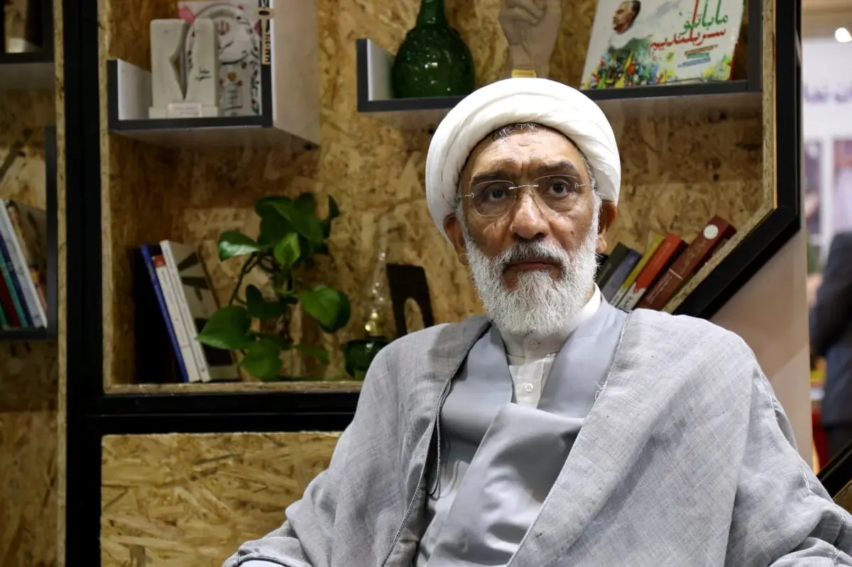 مصطفی پورمحمدی : تصورات ترامپ خیال خام است