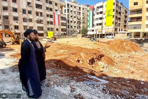تصاویر حضور سید علی خمینی در محل شهادت سید حسن نصرالله