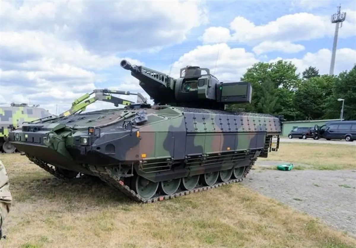 تحویل تانک‌های پومای آلمانی به دلیل مشکلات نرم افزاری به تعویق می‌افتد