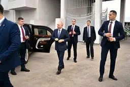 راز جنجالی پوتین؛ ماجرای «ظرف مدفوع» لو رفت!