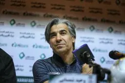 سرمربی تیم ملی فدراسیون تاج را تهدید کرد