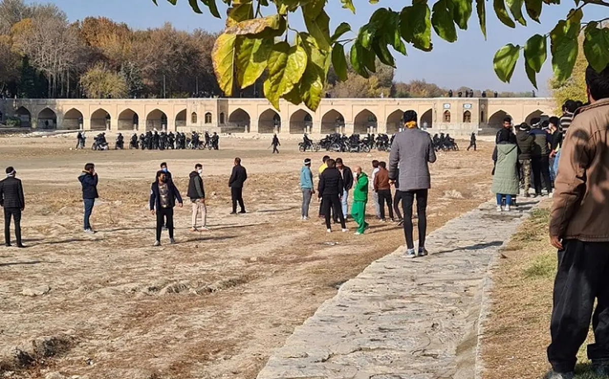 علوم پزشکی اصفهان: حال ۲ مصدوم اعتراضات دیروز مناسب نیست