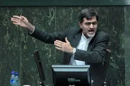 کوچک‌زاده مجلس را به تنش کشید| مجمع دروغ می‌گوید! + ویدئو