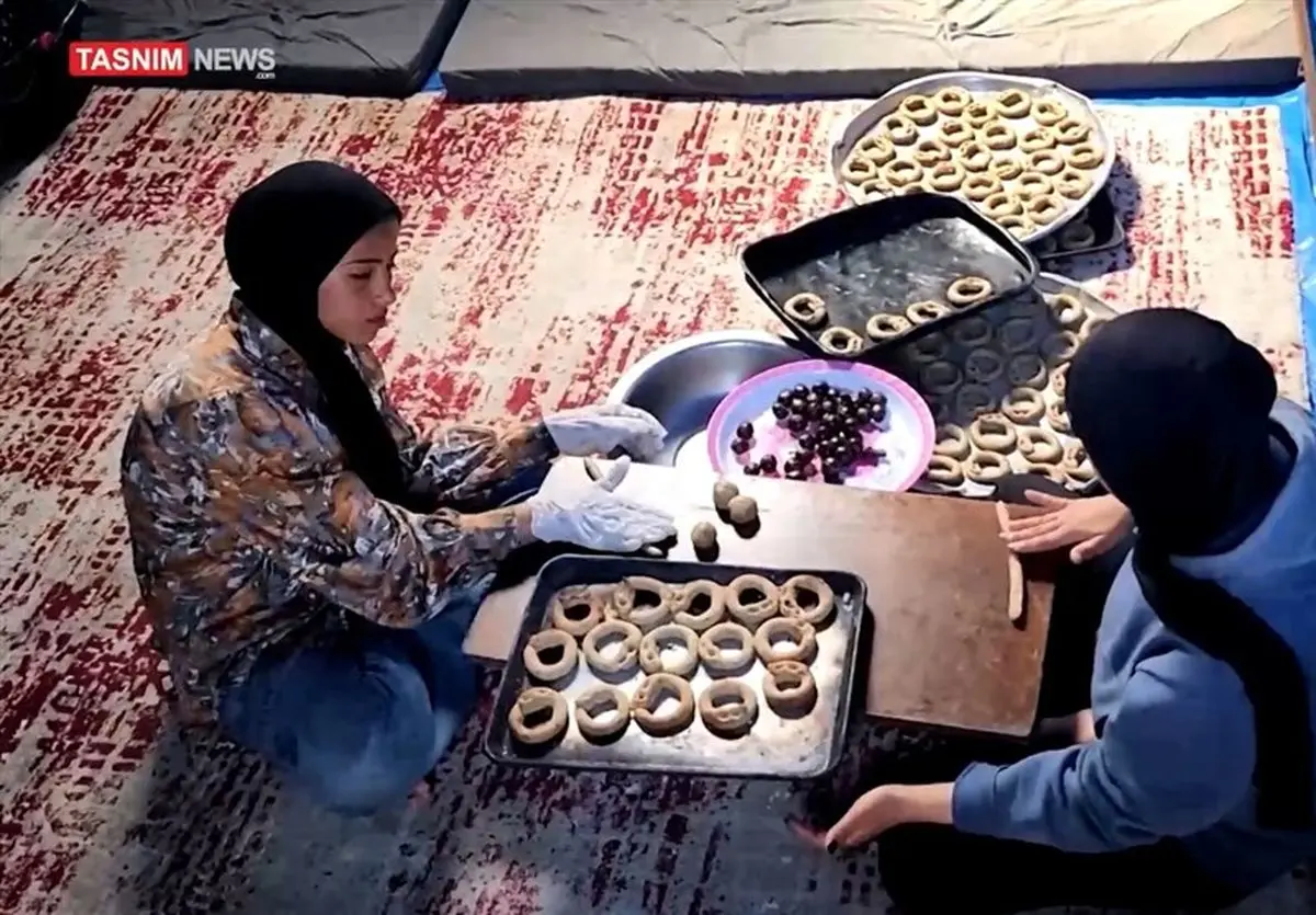 لحظات شاد کودکان غزه با پخت کیک در چادرهای آوارگان