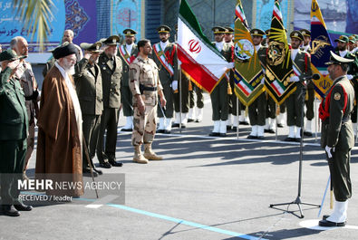 رهبر انقلاب دانشگاه‌ افسری