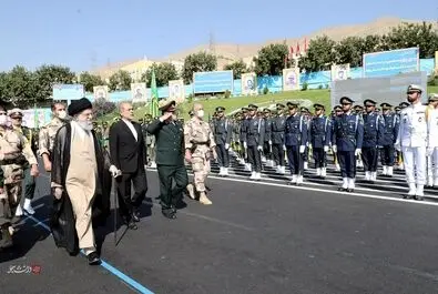رهبر انقلاب