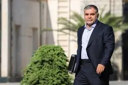 دولت:برای پیک دوم سفرها مشکلی برای تامین بنزین نخواهیم داشت

