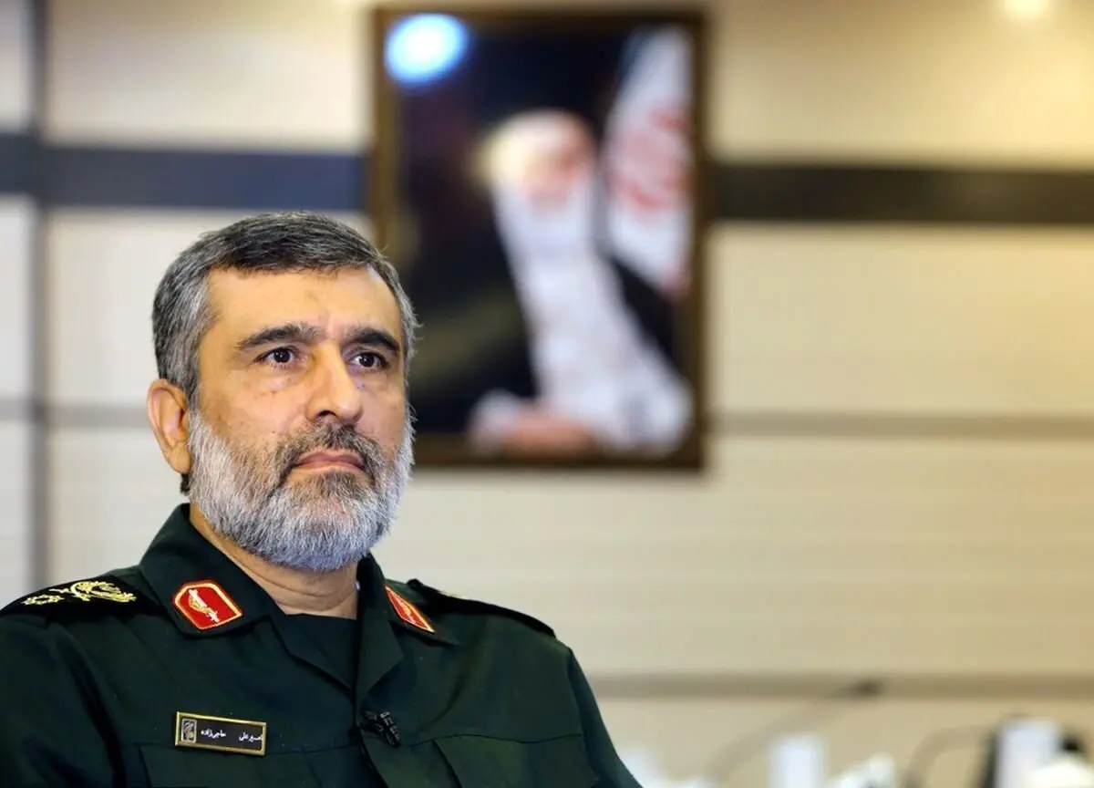  حضور دختر پزشکیان در منزل شهید حاجی‌زاده