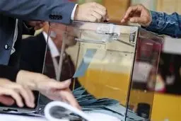 خطر فروپاشی اتحادیه اروپا در سایه قمار ماک رون با راستگرایان