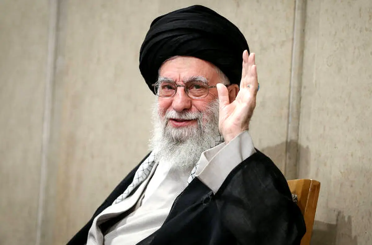 انتشار توئیت رهبر انقلاب به زبان عبری
