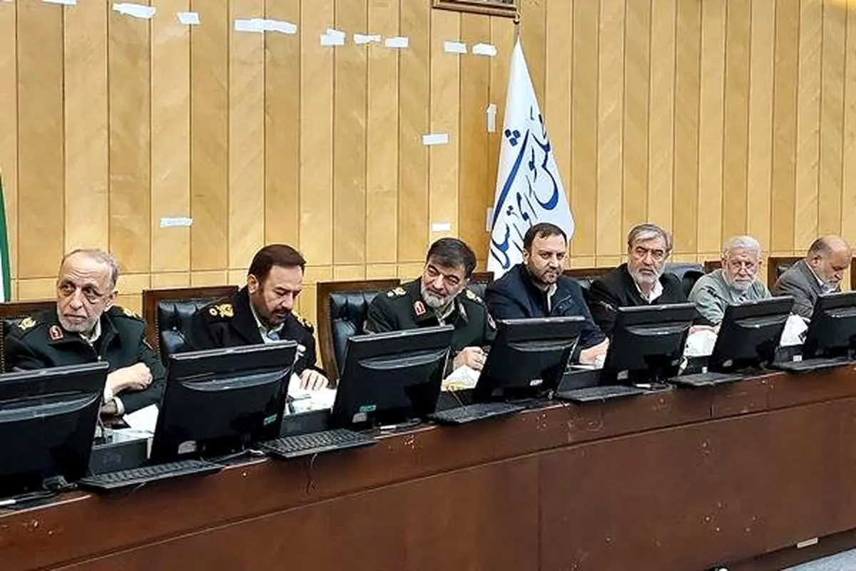 جزئیات نشست فراکسیون انقلاب با فرمانده جدید فراجا