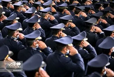 رهبر انقلاب همافران