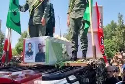 خلبان شهید محمد انصاری در خاک آرام گرفت