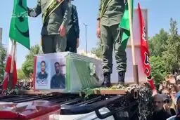 خلبان شهید محمد انصاری در خاک آرام گرفت