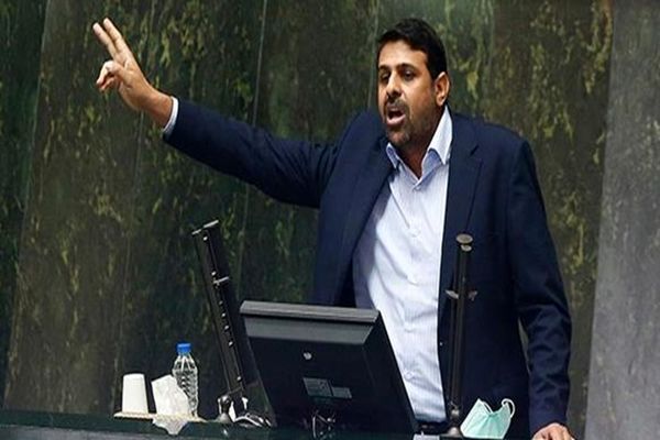 تقابل تازه بین دولت و مجلس؟ / هشدار درباره تفویض اختیار استانداران از سوی پزشکیان