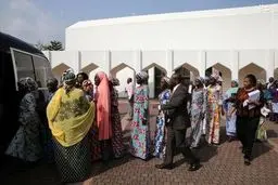 بوکوحرام ۲۱ نفر از دختران ربوده شده را آزاد کرد/تصاویر