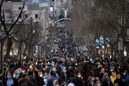 جولان کرونای انگلیسی در بازار شب عید+عکس‌ها