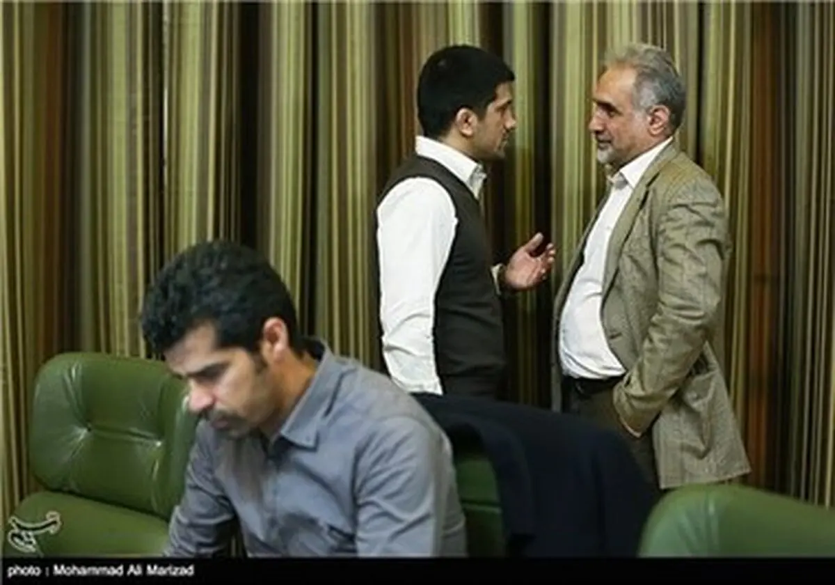 گعده های دو نفره در جلسه شورای شهر تهران/تصاویر