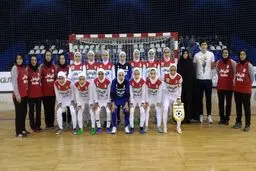 سردار آزمون در اردوی تیم ملی فوتسال بانوان/عکس