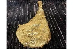 استیک 1.2 کیلوگرمی با روکش طلای 24 عیار خوردنی نصرت/ عکس