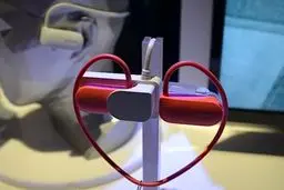 این هدفون هوشمند مربی ورزشی شماست+عکس