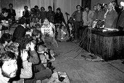 29 بهمن 1357 مصاحبه مطبوعاتی یاسر عرفات/عکس