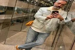سلفی آسانسوری جالب از کمدین محبوب