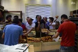 هجوم مردم ترکیه برای خرید نان/ تصاویر