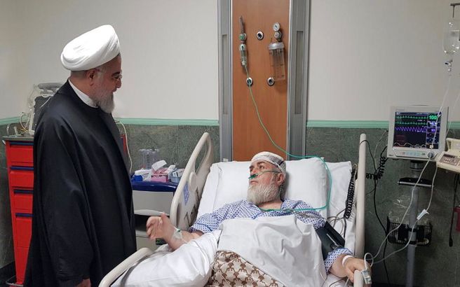 عکس / حسن روحانی در بیمارستان!