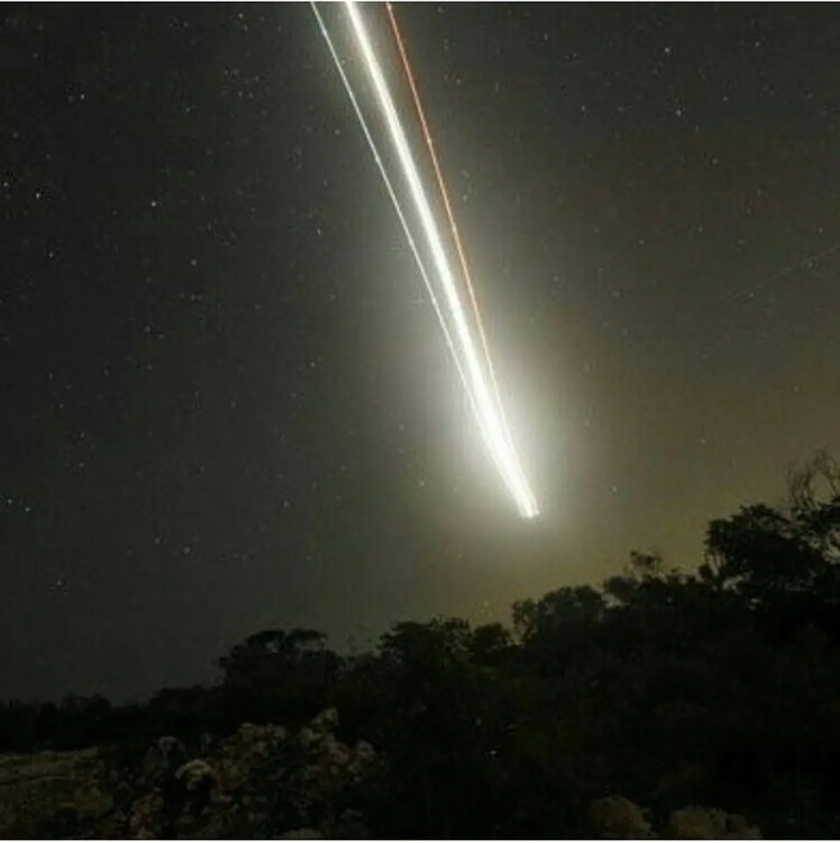 انفجار و برخورد شهاب‌سنگ به قائم‌شهر چقدر واقعیت دارد؟