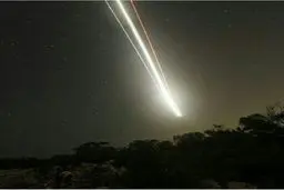 انفجار و برخورد شهاب‌سنگ به قائم‌شهر چقدر واقعیت دارد؟