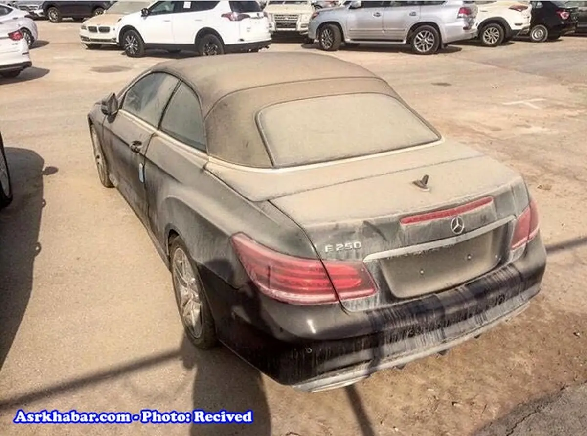 خاک خوری یک بنز لوکس در گمرک!/عکس