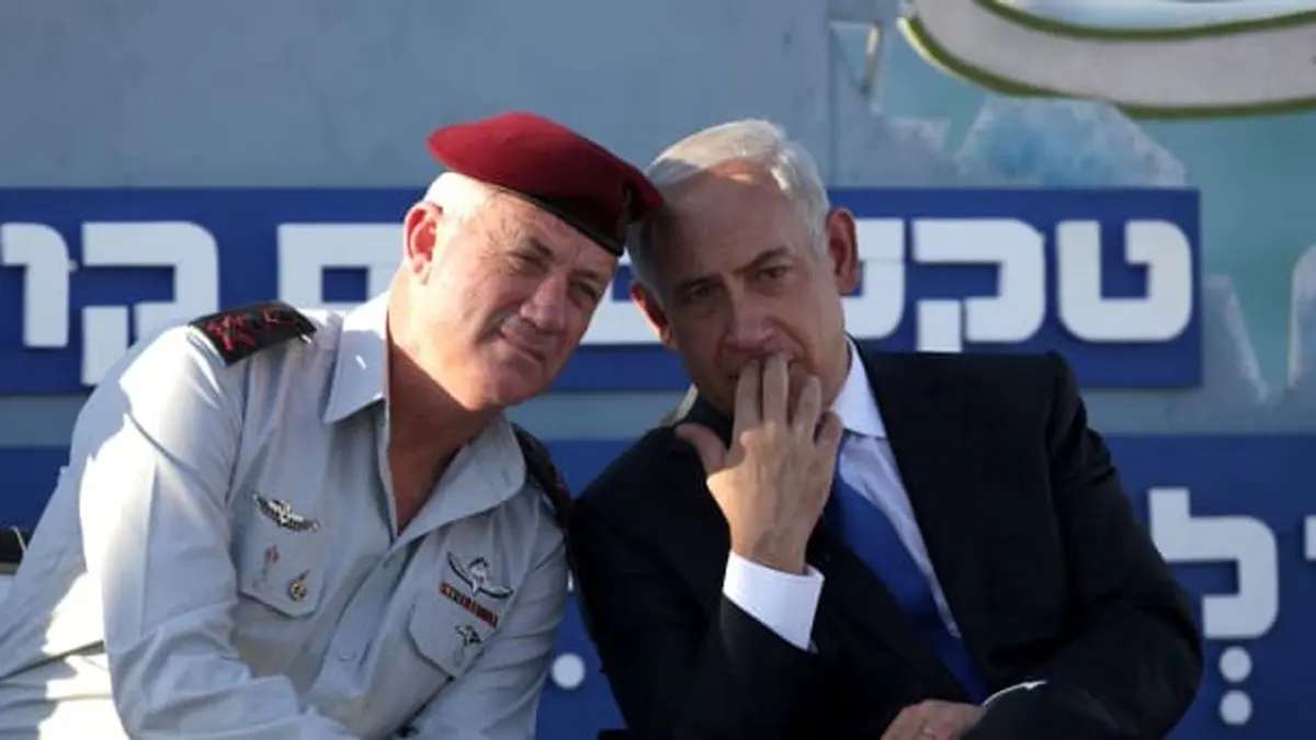 آیا با وجود پیروزی نتانیاهو، ممکن است بنی‌گانتس نخست‌وزیر اسرائیل شود؟ / المانیتور: یک راه وجود دارد؛ نتانیاهو در یکی از سه پرونده فساد محکوم شود