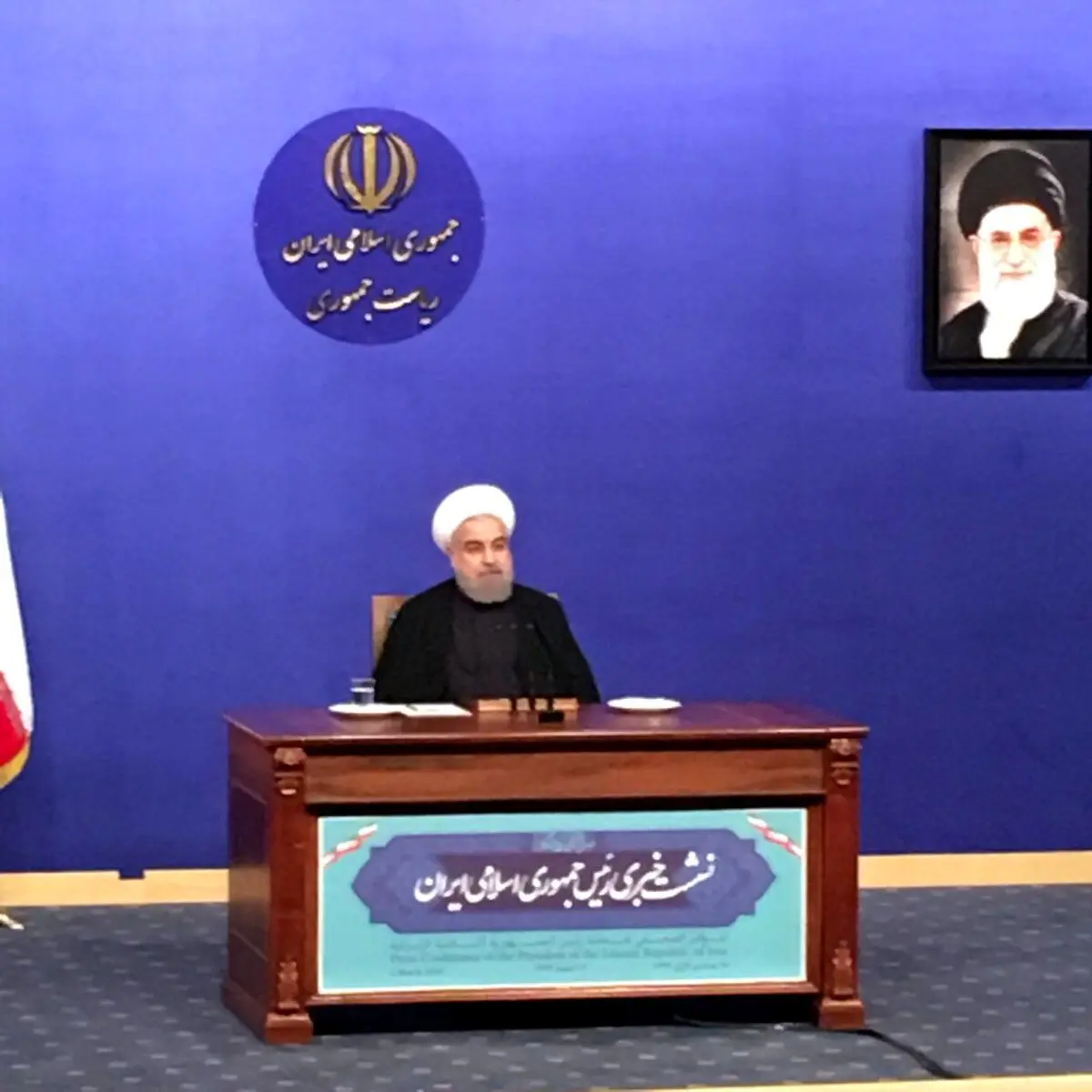 آغاز نشست خبری روحانی/ عکس