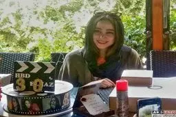 عکسی از جشن تولد ۳۰ سالگی الناز حبیبی