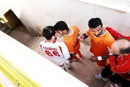 درگیری گابریل با میداوودی/ عکس