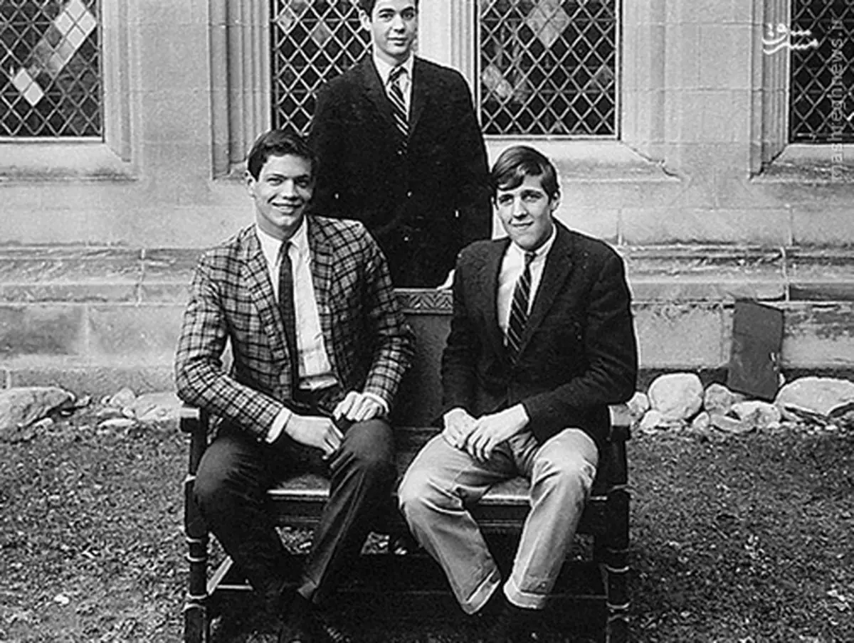 عکس زیر خاکی جان کری