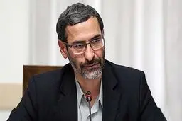 مخالفت پورمختار با وزارت ظریف: درست نیست که اتباع ایرانی دچار مشکل شوند و از طرف وزارت خارجه حمایت نشود/پورابراهیمی:اختلاف نظر من با آقای ظریف در بحث دیپلماسی اقتصادی است