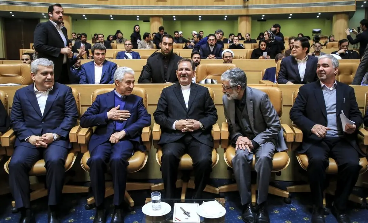 عکس: احترام خاص حداد عادل