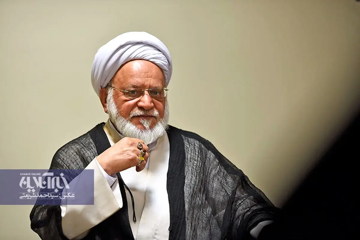مصباحی مقدم: جامعه روحانیت مخالف تشکیل شورای سه گانه فقها با حضور مصباح یزدی است /دیدار رئیسی و تتلو برای جذب رأی نبود /پشت صحنه جمنا کاملا شفاف و غیرپیچیده است /مجمع روحانیون اثرگذاری شخص خاتمی را به نام خود مصادره نکند/آیت الله مصباح بیشتر فیلسوف است تا