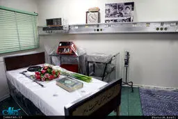 گزارش تصویری از تخت بستری امام روح الله (س) در بیمارستان جماران