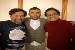 تصویری از بازیکن پرحاشیه پرسپولیس در کنار دو بازیگر