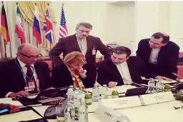 گزینه‌های روی میز عراقچی/ عکس