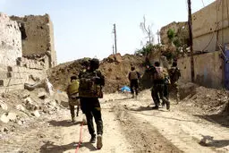 عقب نشینی ارتش عراق/ سقوط شهر "الرمادی" به دست داعش / 500 کشته در 2 روز