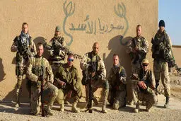 نظامیان و جنگنده های ارتش روسیه در فرودگاه های سوریه/عکس