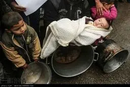 تصاویری از  اعتراض فلسطینیان به قطع کمک های غذایی سازمان ملل‎