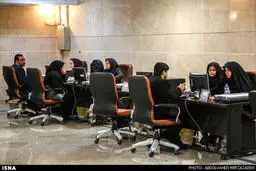 ثبت‌نام داوطلبان مجالس خبرگان و شورای اسلامی/تصاویر